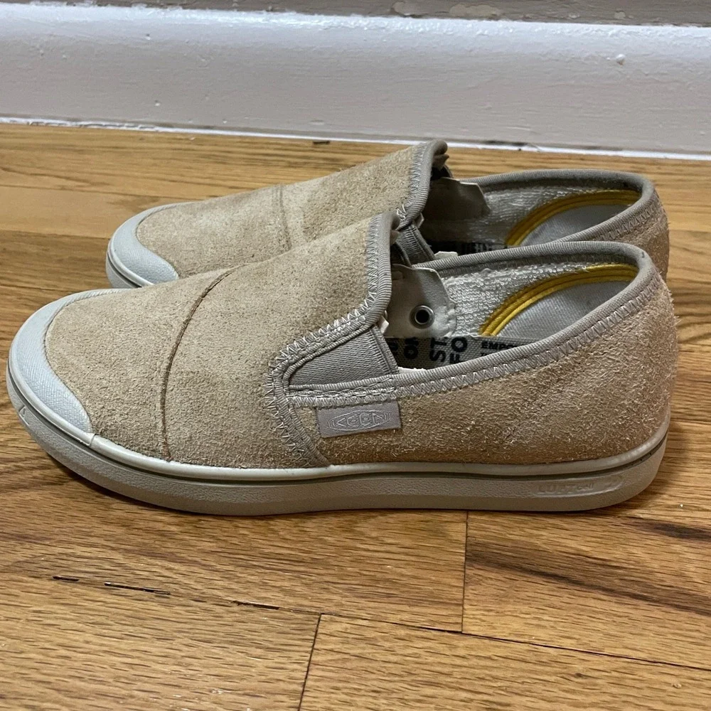 KEEN Women's Elsa Harvest Slip On Casual Shoes Beige Suede Leather Size 7‎ US